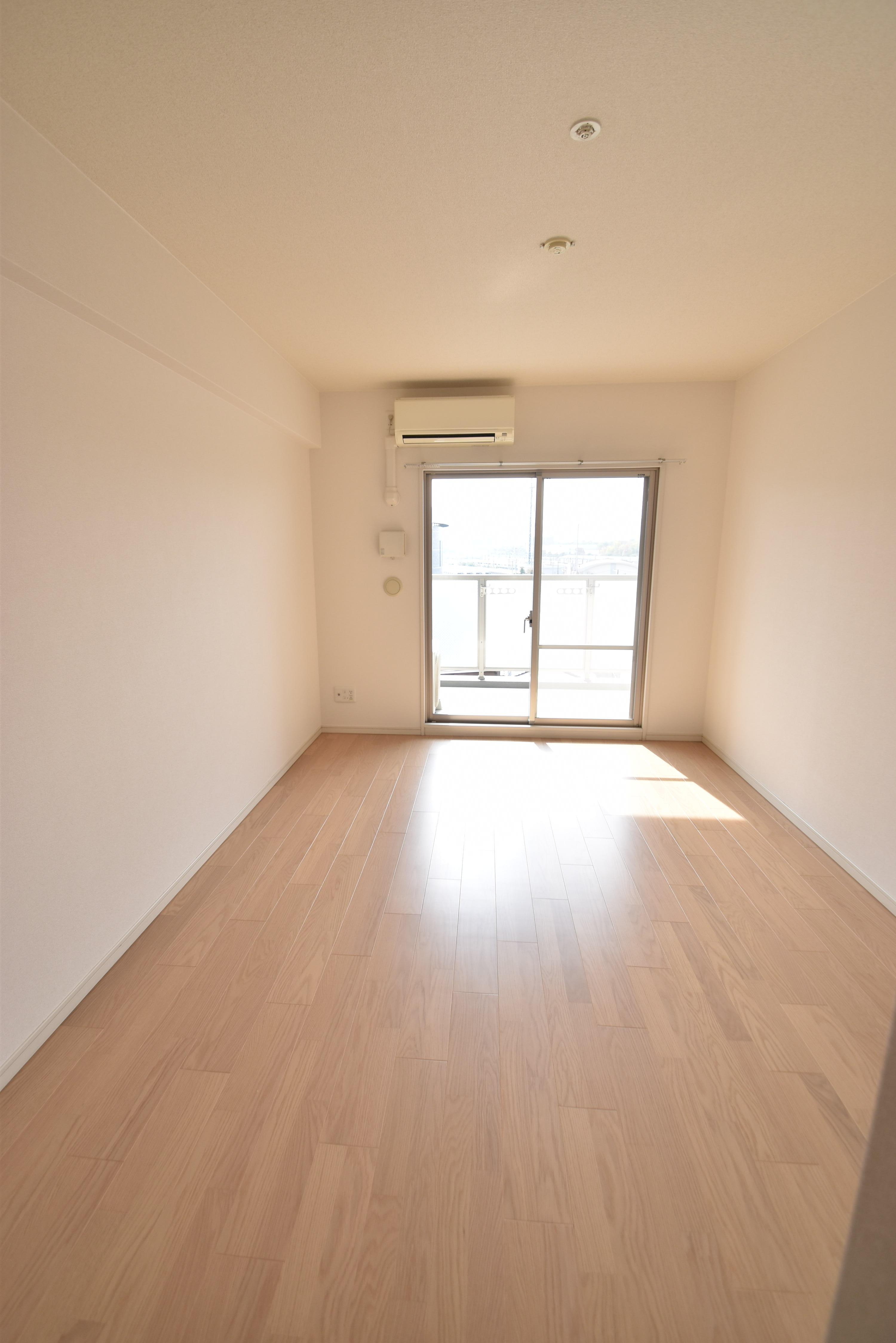 大阪市城東区鴫野西２丁目の賃貸マンションの居間・リビング