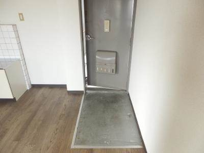 大鳳ハイツの内装|玄関