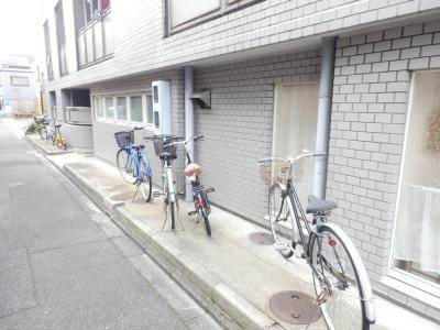 大鳳ハイツの駐車場|駐輪スペース