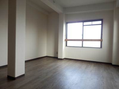 大鳳ハイツの寝室|洋室