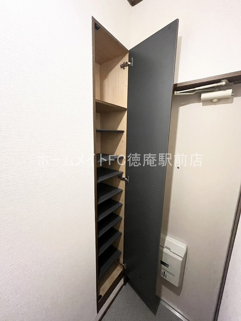 東大阪市西堤楠町３丁目のハイツのその他