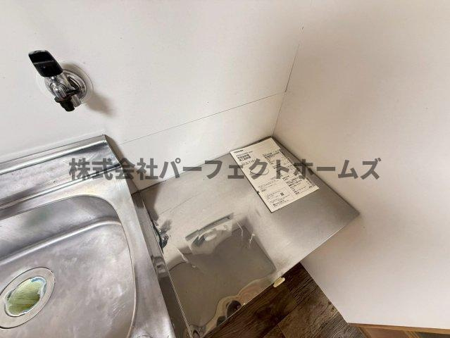 大東市北条2丁目テラスハウスのキッチン|コンパクトなキッチンで掃除もラクラク