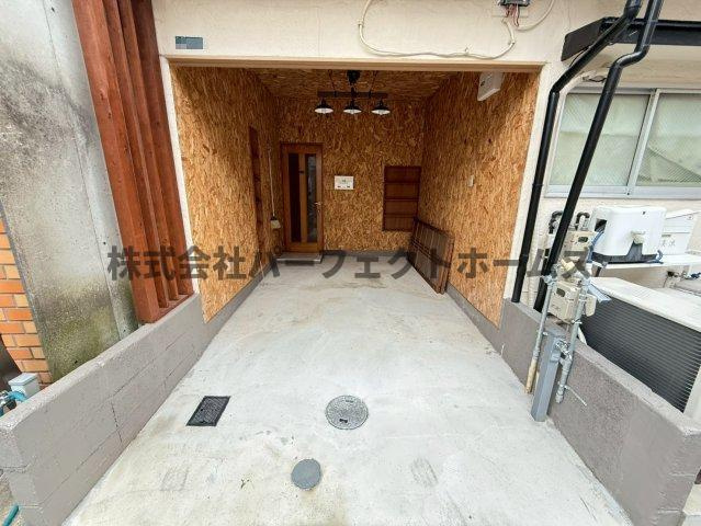 大東市北条2丁目テラスハウスの駐車場|駐車場があります