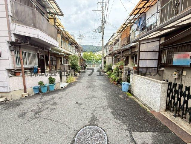 大東市北条2丁目テラスハウスの周辺