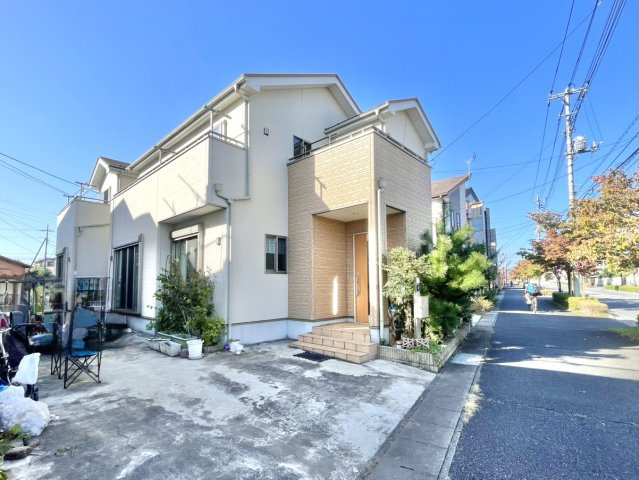 【中古戸建】高崎市大八木町の外観|■外観｜親戚や友人を何度でも招きたくなってしまうようなお家です( ＾＾ )