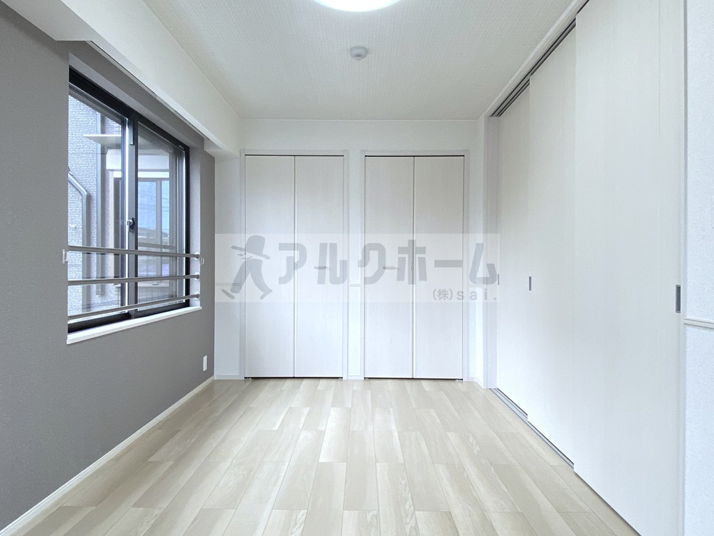 マヨール御舟町の洋室