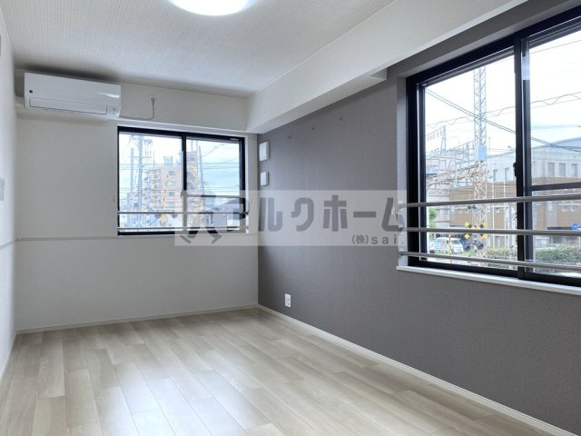 マヨール御舟町の洋室