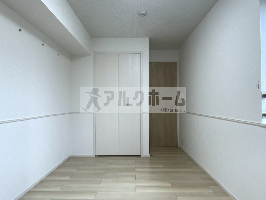 マヨール御舟町の洋室