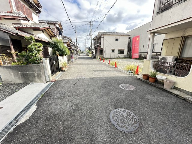 【前面道路含む現地写真】 | 泉大津市東雲町土地 | 前面道路
