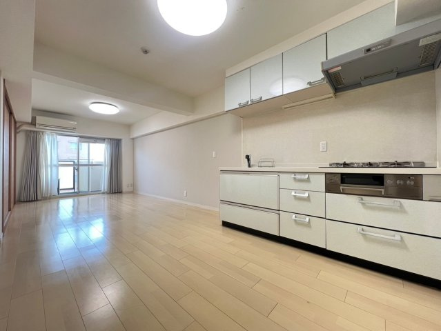 明石アーバンライフの居間・リビング