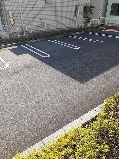 ソル　レヴェンテの駐車場