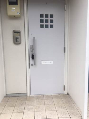【玄関】 | ラフィーネ三室参番館Ｂ
