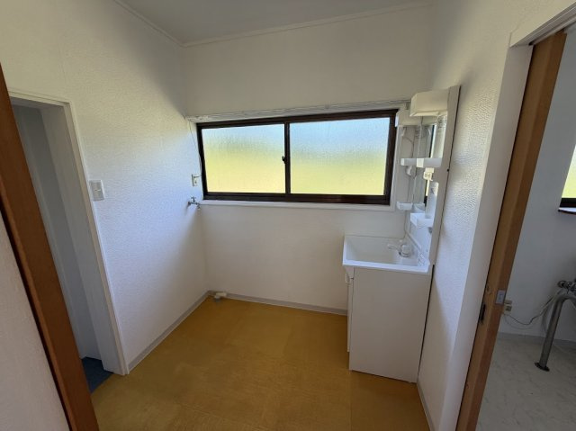 川畑住宅の洗面所