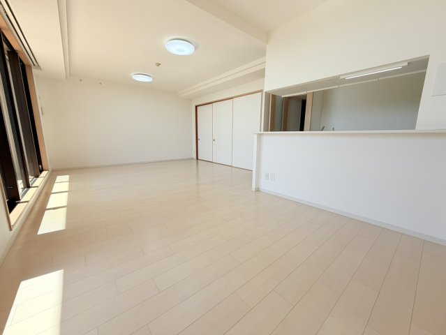 須磨シーサイドヒルズⅠの居間・リビング