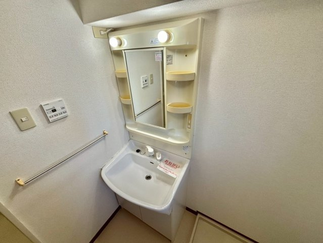 グレイスフルフィールドⅠの洗面所