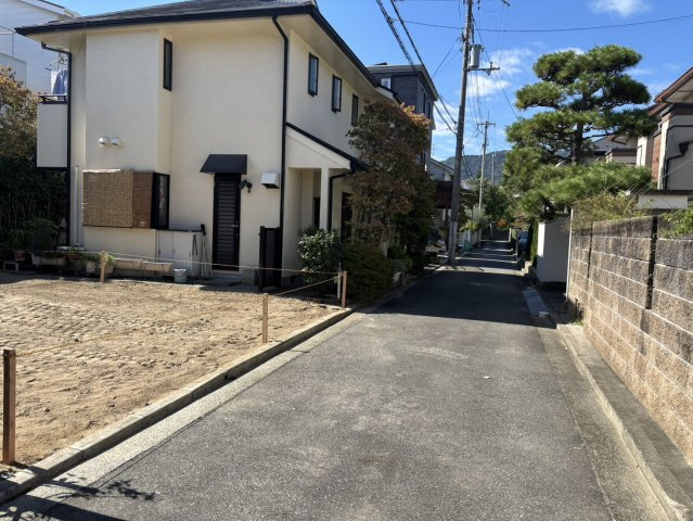西宮市石刎町土地の前面道路含む現地写真