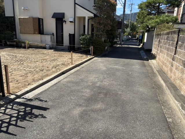 西宮市石刎町土地の前面道路含む現地写真