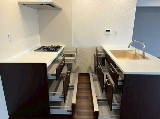 アヴェニーﾙ戸田のキッチン|キッチンでお料理をお楽しみください