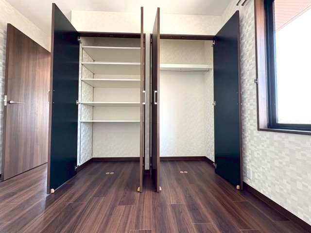 アヴェニーﾙ戸田の収納|大きなスペースがあり、収納には困りません