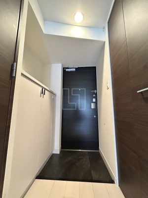 【玄関】 | ララプレイスOSAKA WEST PRIME | 広々とした室内は魅力的！　玄関