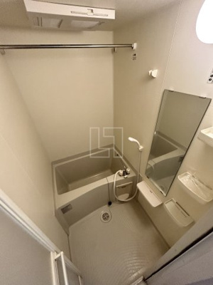 【浴室】 | ララプレイスOSAKA WEST PRIME | 広々とした室内は魅力的！　バスルーム