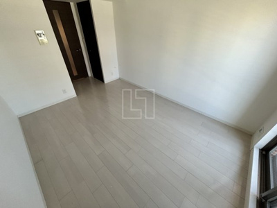 【洋室】 | ララプレイスOSAKA WEST PRIME | 広々とした室内は魅力的！　洋室