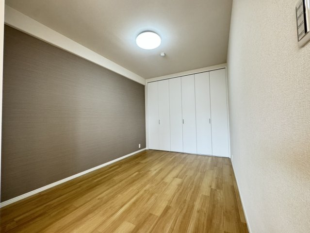 パニエ六甲の洋室|洋室約6.0帖