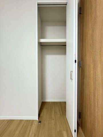 パニエ六甲の収納|洋室・クローゼット