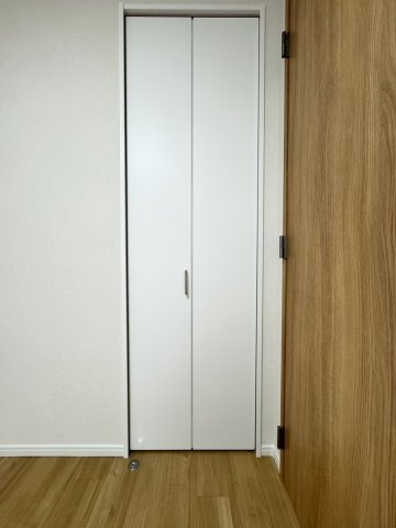 パニエ六甲の収納|洋室・クローゼット