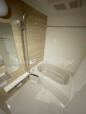 【浴室】 | KS 本牧 Story Ⅰ | 追い焚き機能・浴室乾燥機付き♪