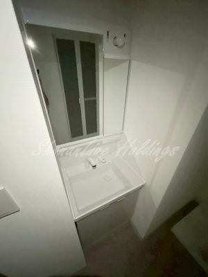 【洗面所】 | KS 本牧 Story Ⅰ | シャワー付き洗面台♪