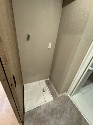 日神パレステージ海浜幕張のランドリースペース|洗濯機置場