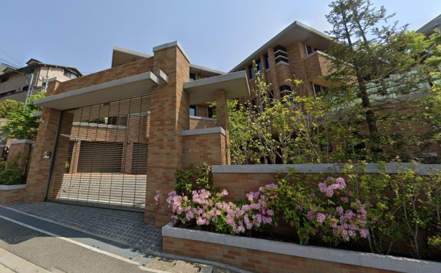 芦屋山手町レジデンスの外観