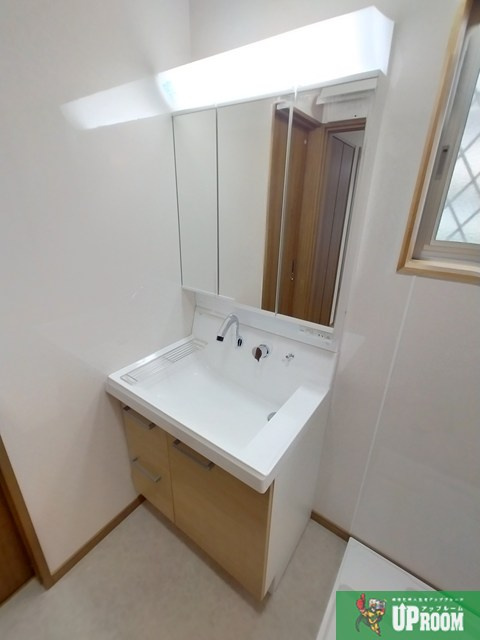 上田住宅66の洗面所
