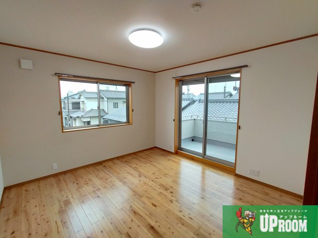 上田住宅66の洋室