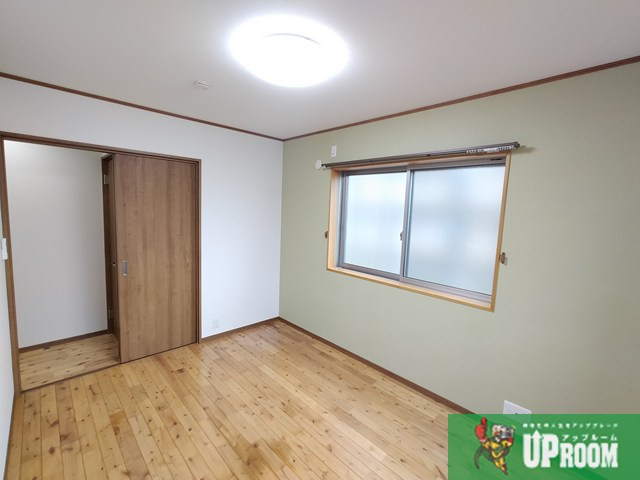 上田住宅66の洋室