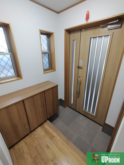 上田住宅66の玄関