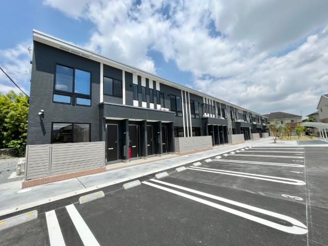 【外観】 | impiaN | 外観写真（昼）