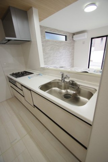 【キッチン】 | 【仲介手数料無料！！】稲城市東長沼　新築戸建て（全17棟）11号棟　5377万円