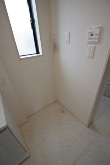 【ランドリースペース】 | 【仲介手数料無料！！】稲城市東長沼　新築戸建て（全17棟）11号棟　5377万円