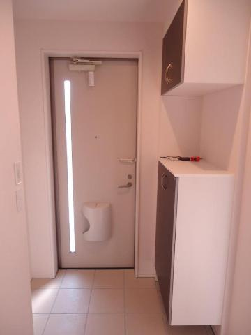 【玄関】 | シャン・ドゥ・ポワロ | 玄関