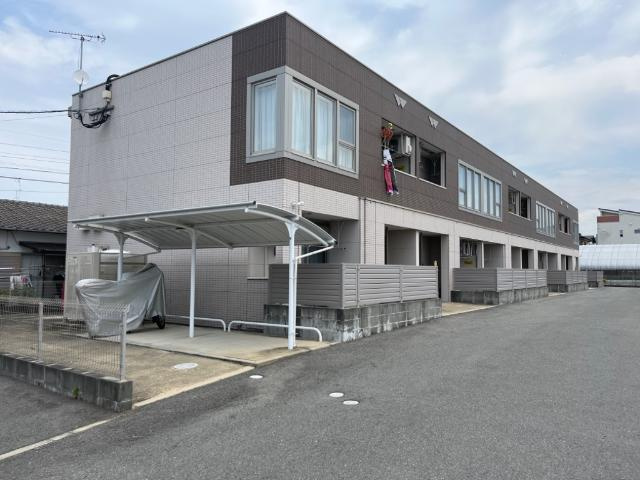 【外観】 | シャン・ドゥ・ポワロ | 外観写真（昼）