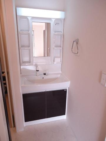 【洗面所】 | シャン・ドゥ・ポワロ | 洗面