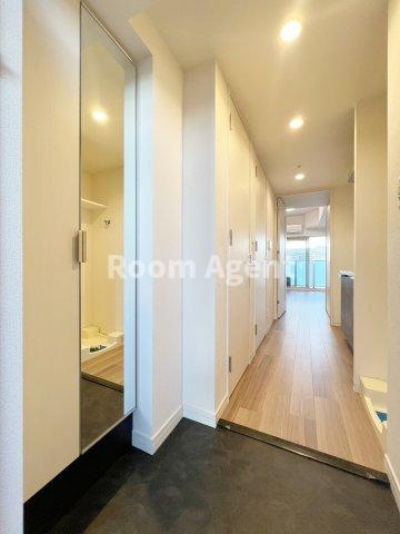 プレサンス　ジェネ　上前津の玄関