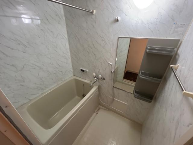 【浴室】 | コスモスコートＢ | バス