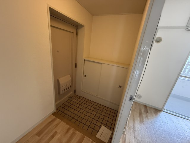 リバーサイド石澄の玄関