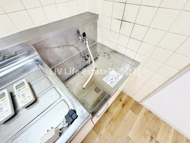 ＬＡＺＦＩＴＨ　ＴＡＮＡＳＨＩ（ラズフィス田無）のキッチン