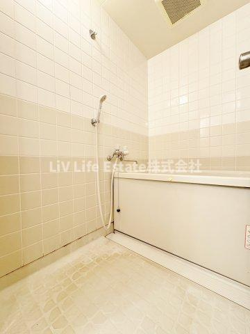 ＬＡＺＦＩＴＨ　ＴＡＮＡＳＨＩ（ラズフィス田無）の浴室