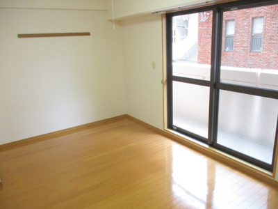 【洋室】 | コーポＳＡＫＡＥ