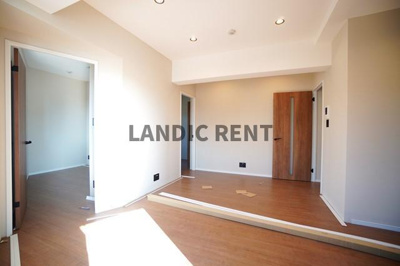 【内装】 | Fratres TAKESHITAEKIMAE